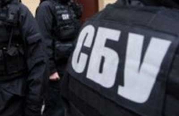 Бывших сотрудников украинских силовых ведомств, оставшихся в Крыму, поздравляют с Днем предателя  фото