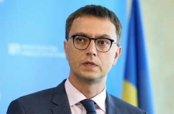 НАБУ подозревает министра Омеляна в незаконном обогащении фото