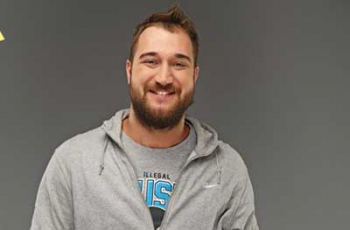 Известный запорожский комик решил жениться во второй раз  фото