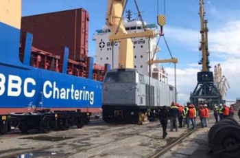 В Украину прибыли еще 7 локомотивов General Electriс фото