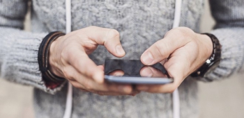 В Италии Samsung и Apple оштрафовали на €15 млн фото