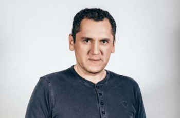 Актер Дизель-шоу уходит из проекта из-за гибели Марины Поплавской фото