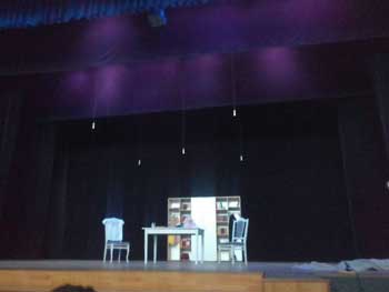 В Мелитополе показывают Империю ангелов фото