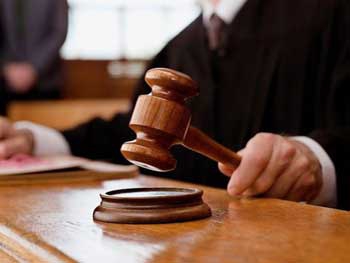 Хакерские атаки, угрозы и нападения: украинские судьи пожаловались на давление фото