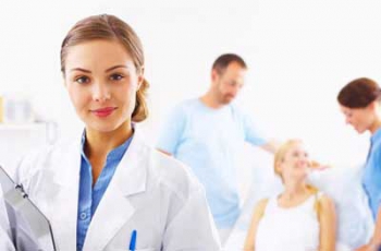 Кабмин согласился выделить средства на лечение тяжелобольных украинцев за рубежом фото