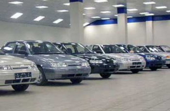 В Украине могут запретить импорт автомобилей из России фото