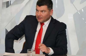 Украинский чиновник презентовал карту с российским Крымом фото