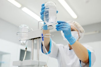 Как выйти из запоя: помощь клиники или в домашних условиях фото