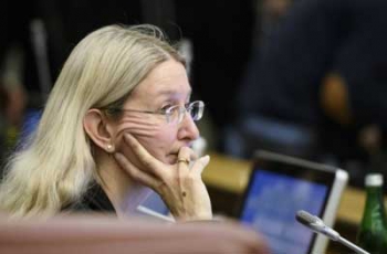 В Минздраве уточнили, как будут работать медучреждения в условиях военного положения фото