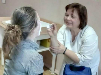 В Мелитополе «подвешивают» вакцину для тех, кто в ней особенно нуждается фото