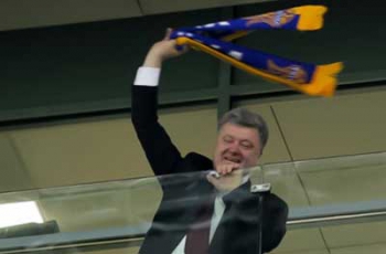 Порошенко рассказал, как отдавал предпочтение русскому языку перед украинским фото