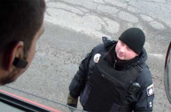 В Мелитополе полиция прокомментировала инцидент на блокпосту фото