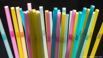 Еврокомиссия одобрила запрет ряда одноразовых пластиковых изделий фото