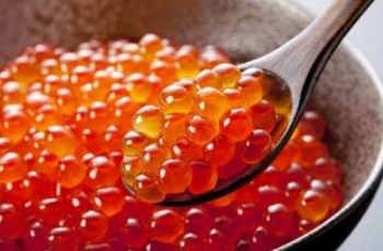 В Украине в прошлом году икры произвели больше, чем сельди фото