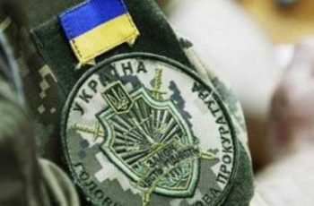 В Мелитополе во время получения взятки задержали офицера Военной службы правопорядка фото