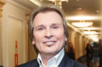 Вскрылась связь дочери Малинина со взрослым мужчиной фото