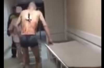 В России на перекур вышел мужчина с ножом в спине  фото