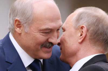 Лукашенко согласился на единую с Россией валюту фото