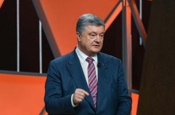 Повышать цену на газ в мае нет причин - Порошенко фото