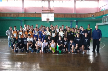 Баскетболисты Мелитополя – победители турнира памяти Валерия Щербатюка  фото