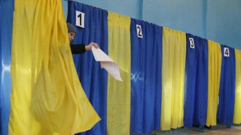 В Запорожье и области закрываются избирательные участки фото