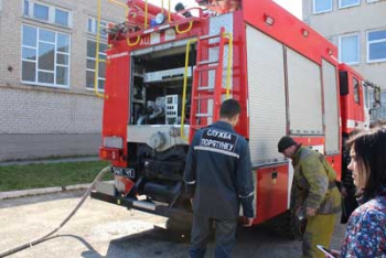 Юные пожарные региона соревнуются в мастерстве  фото