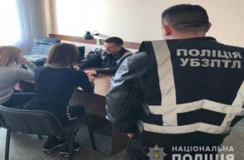 В Днепре задержали судимую россиянку, организовавшую семь борделей фото