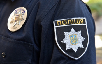 Полицейские разыскали пропавшую девочку в Запорожской области фото