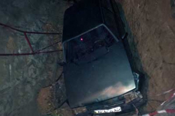 Родственники водителя, угодившего с машиной в котлован, ищут свидетелей фото