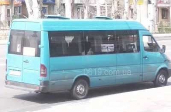 За отказ оплачивать проезд водитель маршрутки избил пассажира фото