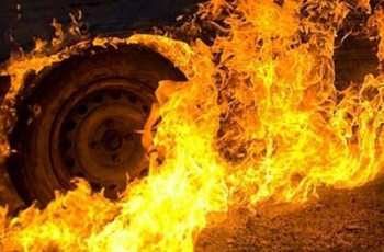 На Новом Мелитополе горел автомобиль фото