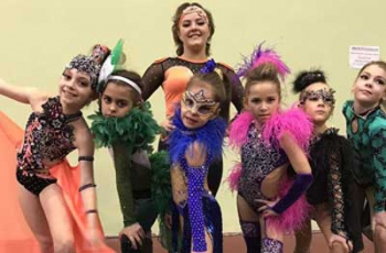 Мелитопольцев приглашают на отчетный концерт «Гилея-dance» фото