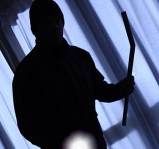 От нападения разбойника пенсионерку спасла 9-летняя внучка фото