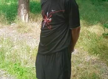 В Запорожье средь бела дня ограбили женщину: подозреваемый задержан фото