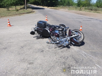 Поліція розшукує свідків аварії в Запоріжжі та встановлює особу водія фото