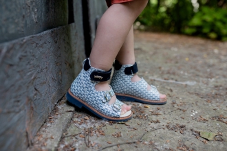 Родителям на заметку: 11 мифов о детской ортопедической обуви фото