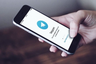 Telegram-канал президента Владимира Зеленского начал размещать платную рекламу фото