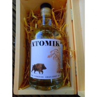 В Великобритании представили крафтовую чернобыльскую водку фото