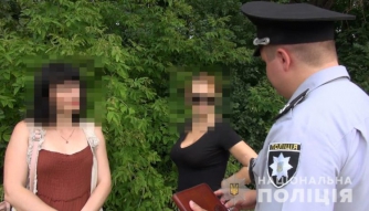 Запорожские «ночные бабочки» пообщались с Нацполицией  фото