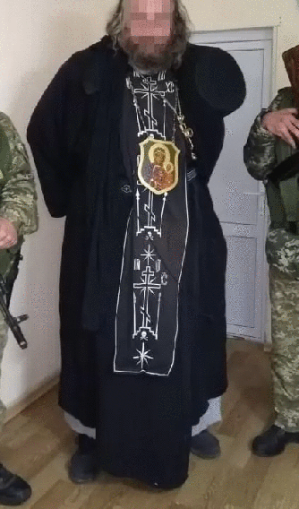 Под Одессой пограничники поймали мужчину в рясе, которого разыскивал Интерпол фото