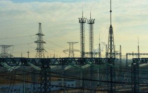 Украина запретила поставки электроэнергии из России фото