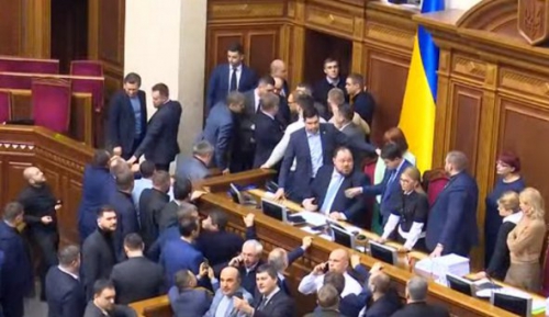 Земельный день в Раде: Тимошенко и ОПЗЖ блокируют президиум фото
