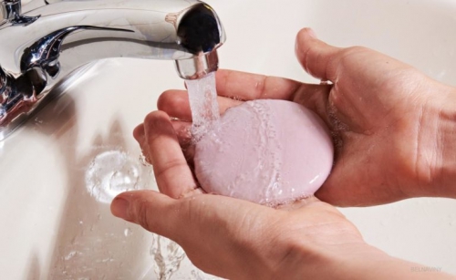 Как правильно выбрать мыло и антисептик для рук фото