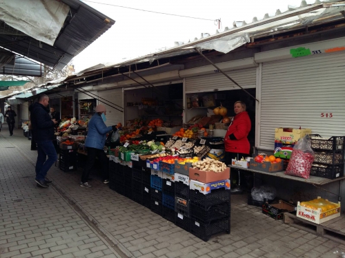 Мелитопольские рынки работают последние часы - что почем фото
