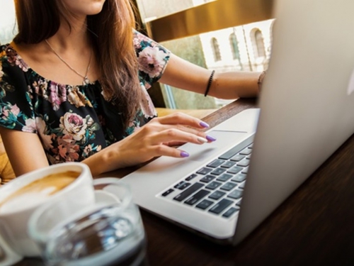 На карантине украинцы перестали искать работу в сфере услуг фото