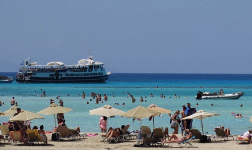 Греция снижает цены чтобы привлекать туристов фото