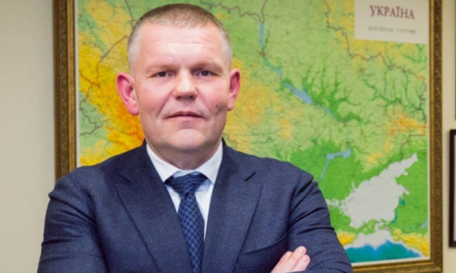 В Киеве в своем офисе найден застреленным народный депутат Украины Валерий Давиденко фото