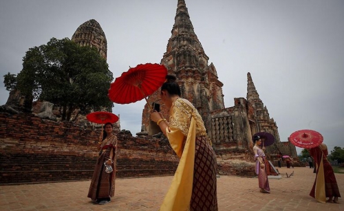 Таиланд не для бедных: туристов, у которых мало денег в страну не пустят фото