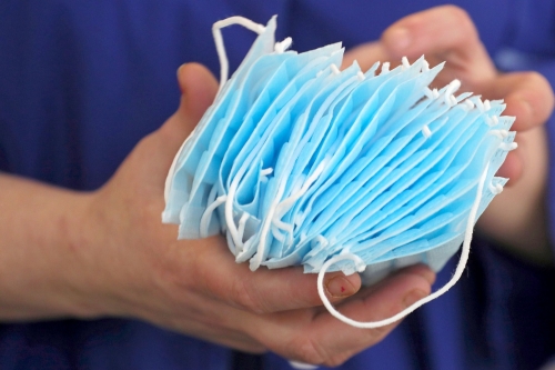 В запорожском супермаркете произошел скандал: в сети появилось видео фото