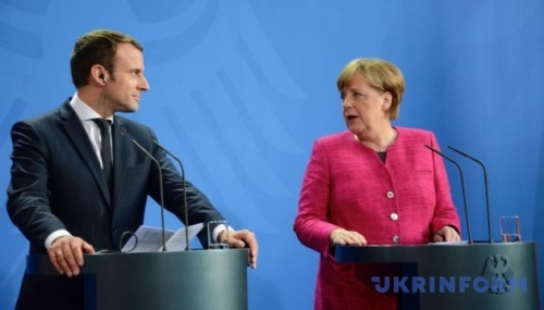 Лидеры ЕС продлили коронавирусный саммит, не договорившись о 1,8 трлн евро фото
